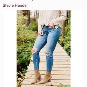 Stevie Hender Girlfriend Distressed Jean Size 7